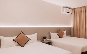 Meworld Hotel - Ximen